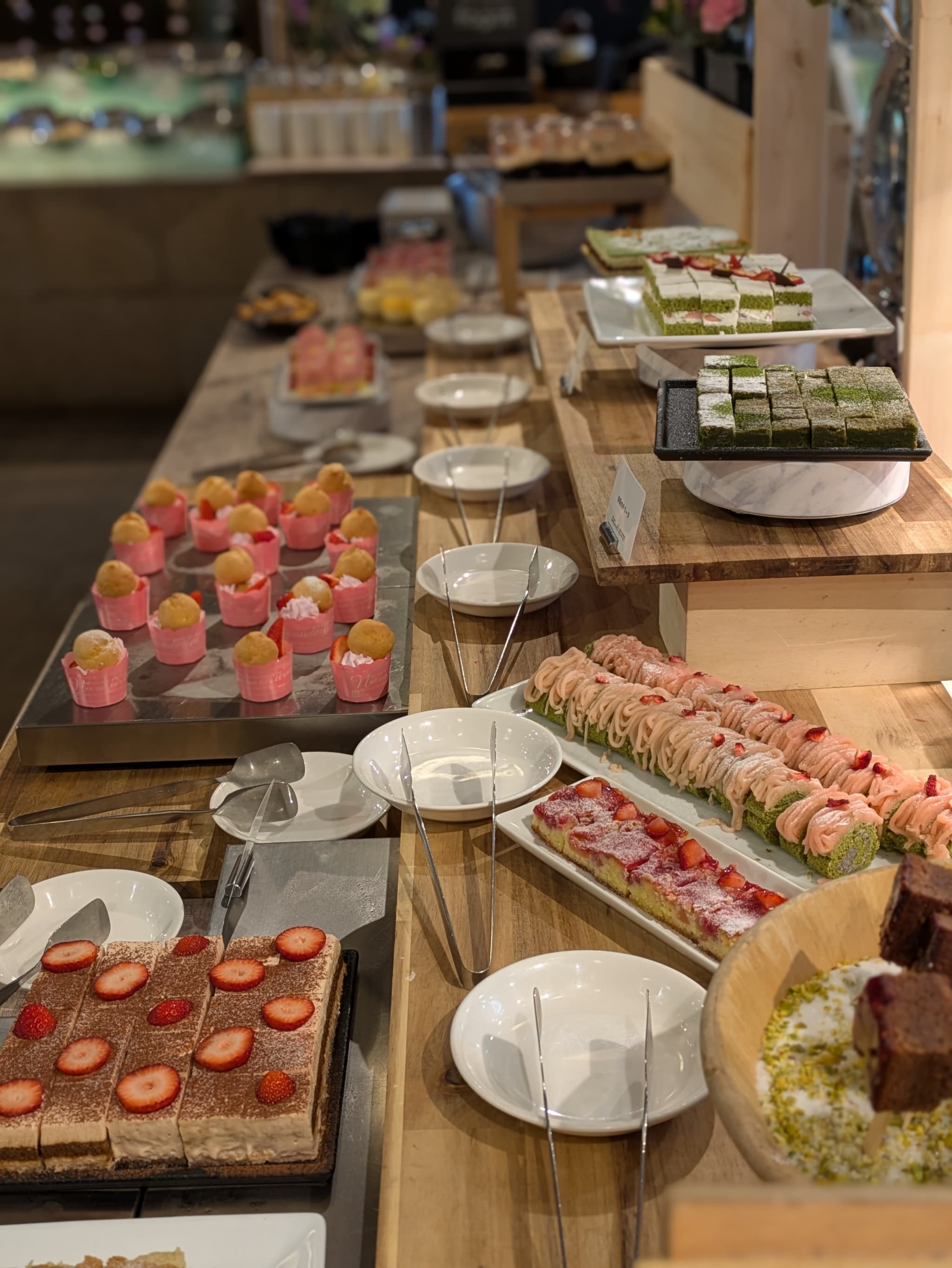 ホテルアゴーラ大阪守口 ザ・ループ 訪問日 3/4